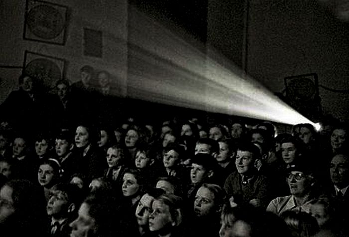 Viendo cine en Genova / Por Luis Fernando Franco Ceballos
